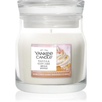 Yankee Candle Vanilla Cupcake illatgyertya Signature 110 g kép